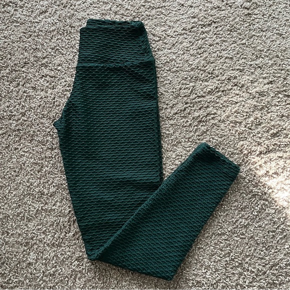 Booty by Brabants Pants - NWOT Women's Booty by Brabants Croco Leggings One Size in Teal/Green